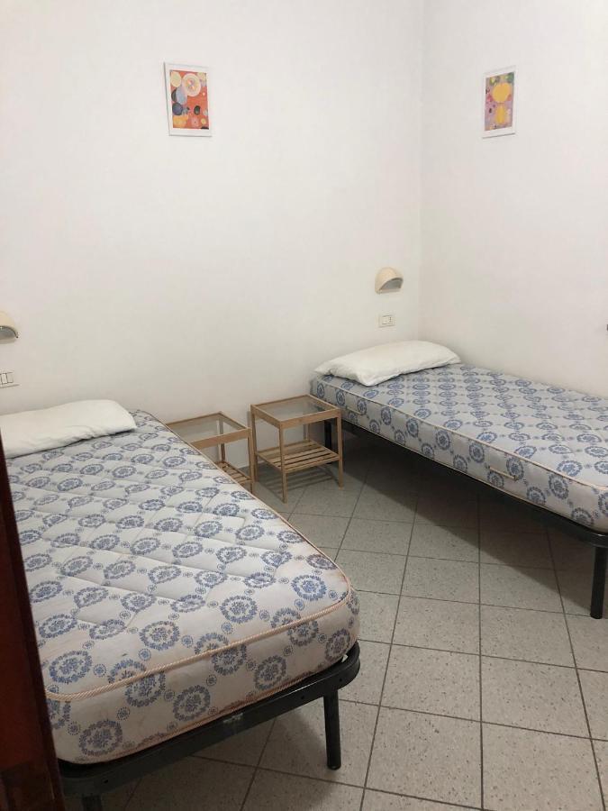 Appartamenti Orfeo Misano Adriatico Eksteriør billede