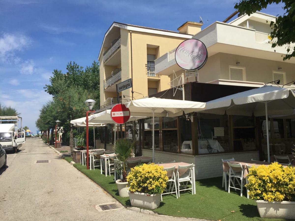 Appartamenti Orfeo Misano Adriatico Eksteriør billede